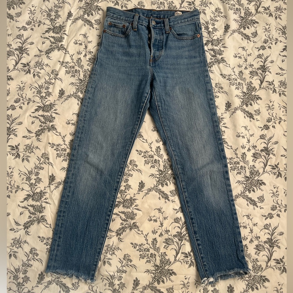Levi's Wedgie Fit Blue Jeans